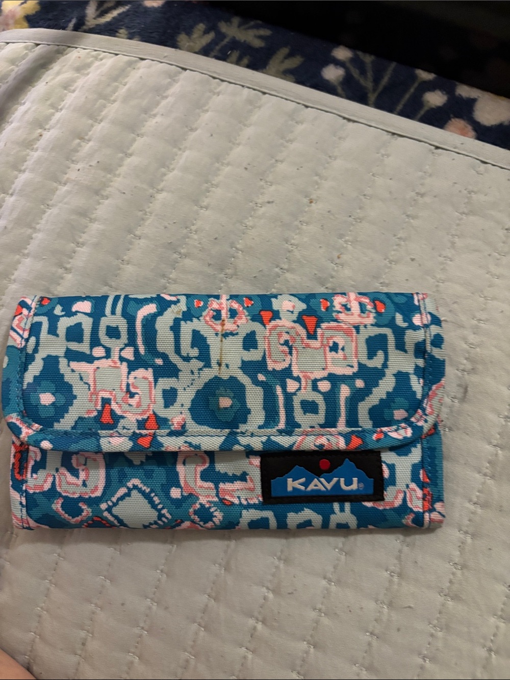 Kavu Teal and Pink Patterned Wallet